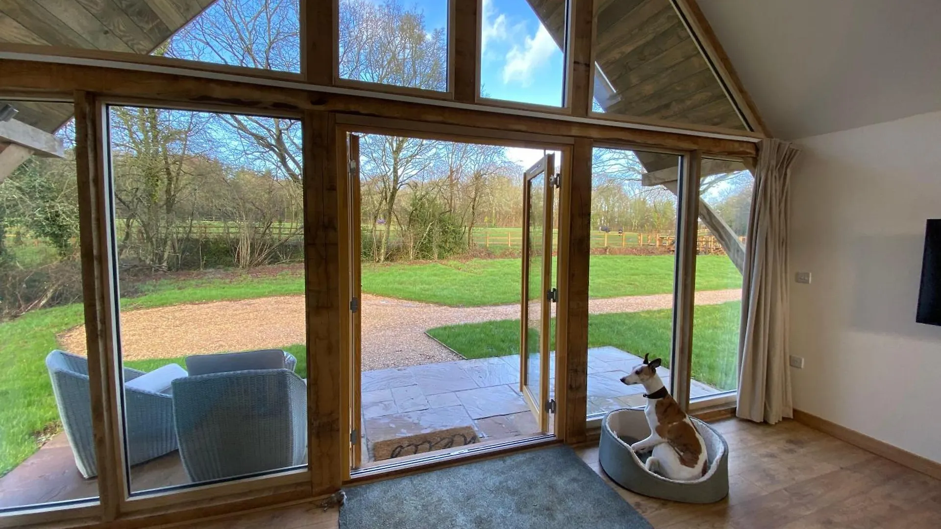 Nettlebed Farm Holiday Lets Barn3 Durley 0*,  United Kingdom