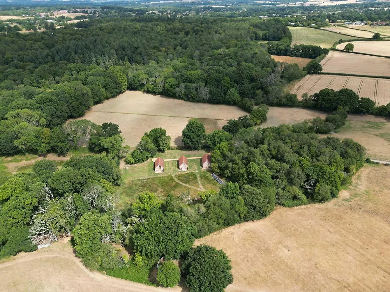 Nettlebed Farm Holiday Lets Barn3 Durley